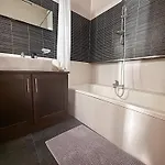 Stylish Penthouse With Side Sea-views * Gzira